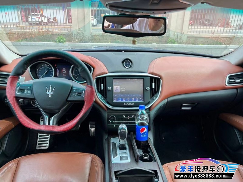 16年玛莎拉蒂Ghibli轿车抵押车出售