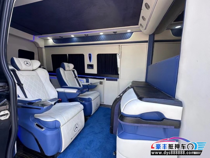 15年奔驰斯宾特轿车抵押车出售