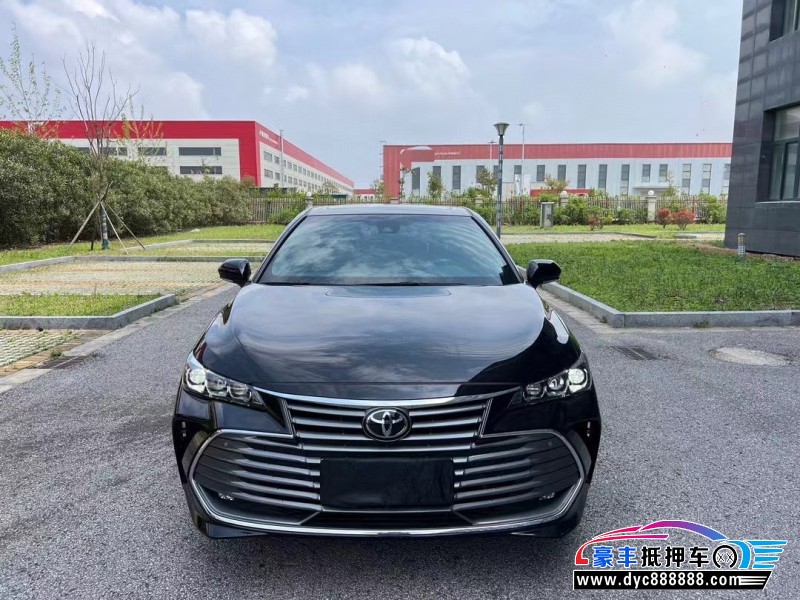 22年丰田亚洲龙轿车抵押车出售