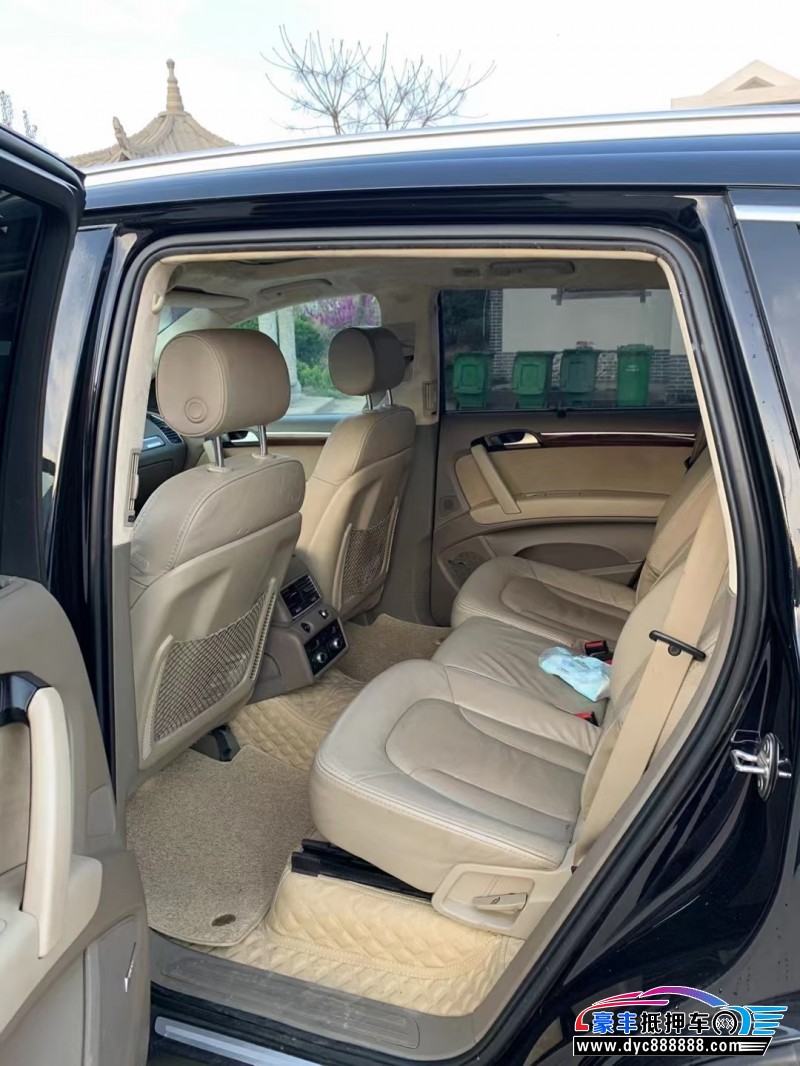 15年奥迪Q7SUV抵押车出售