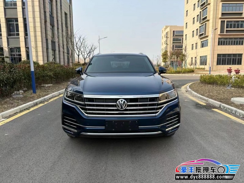 19年大众途锐SUV抵押车出售