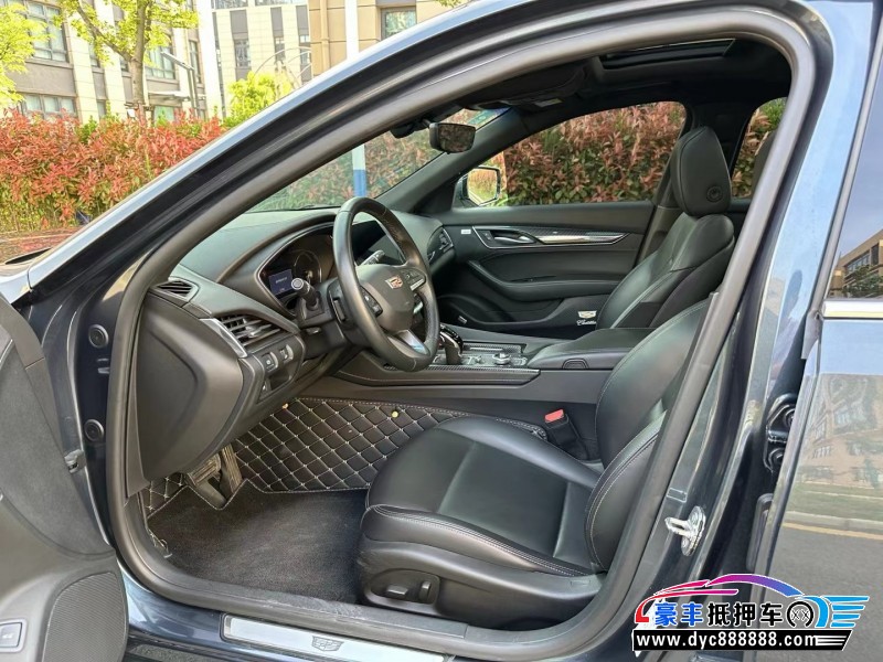 20年凯迪拉克CT5轿车抵押车出售