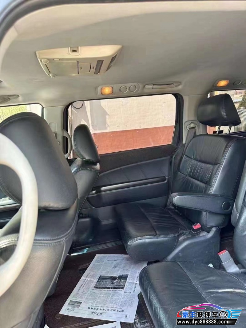 15年本田艾力绅轿车抵押车出售