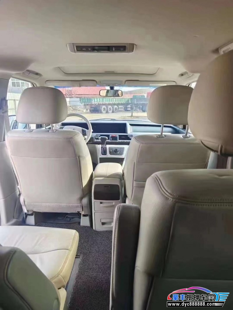 16年本田艾力绅轿车抵押车出售