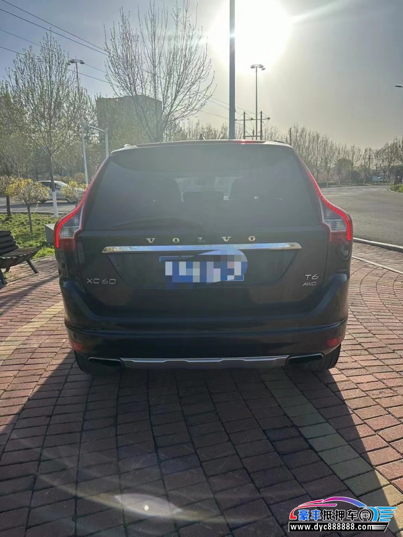 14年沃尔沃XC60轿车抵押车出售