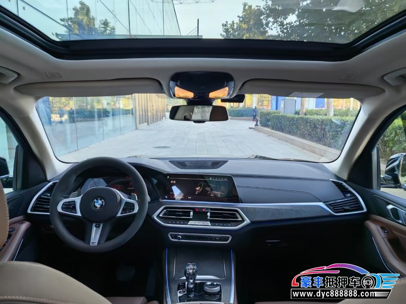 21年宝马X5 M轿车抵押车出售