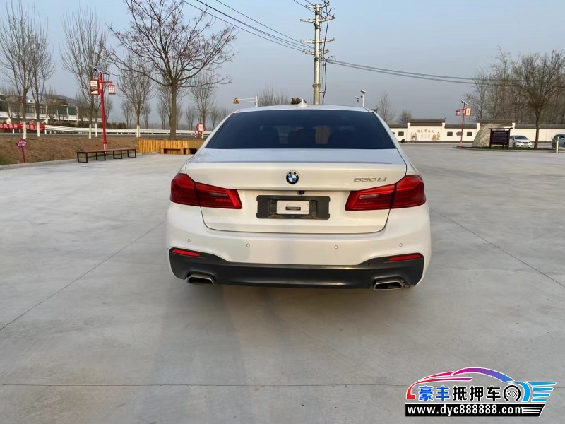 20年宝马5系轿车抵押车出售