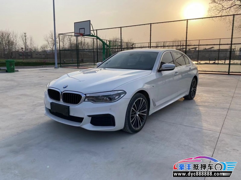 20年宝马5系轿车抵押车出售