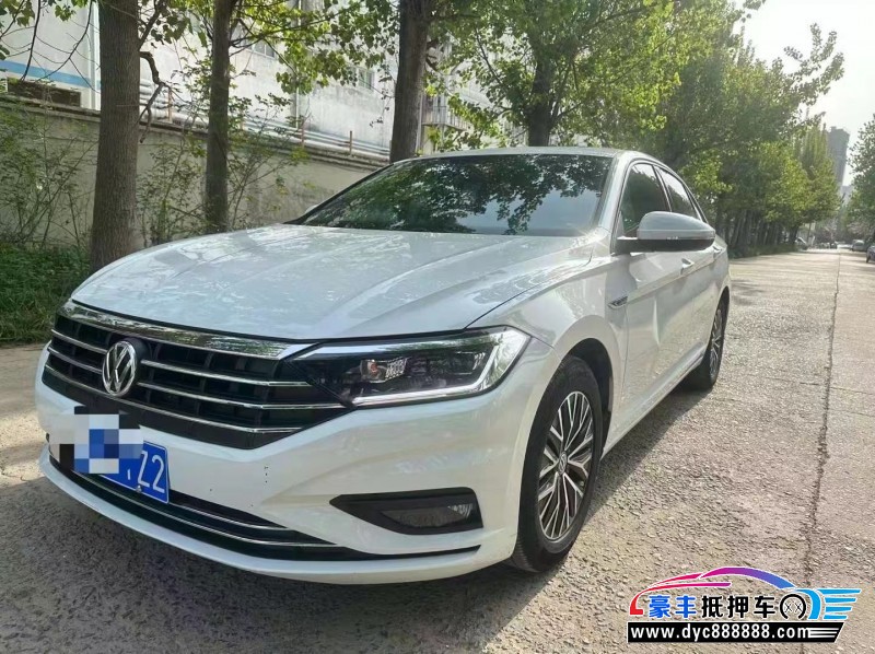 19年大众速腾轿车抵押车出售