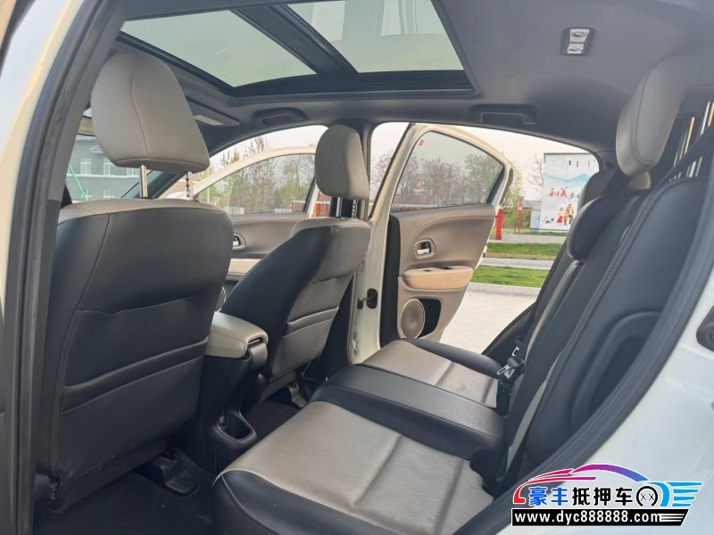 16年本田XRV轿车抵押车出售