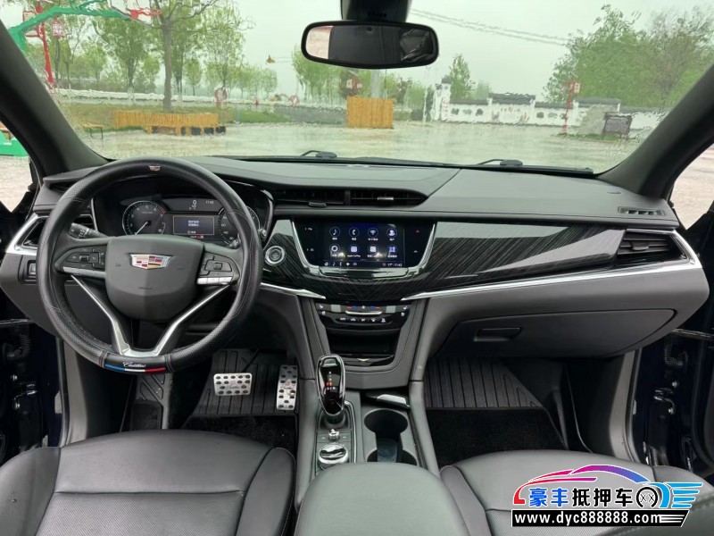 21年凯迪拉克xt6轿车抵押车出售