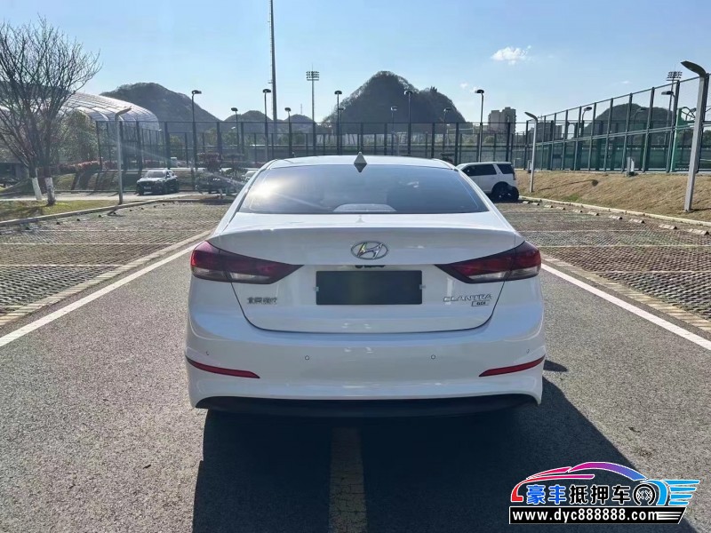 18年现代领动轿车抵押车出售