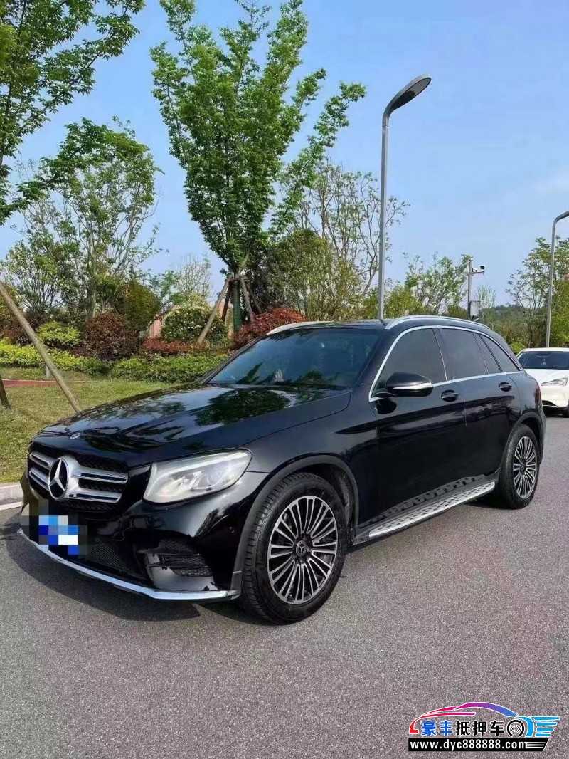 18年奔驰GLC轿车抵押车出售