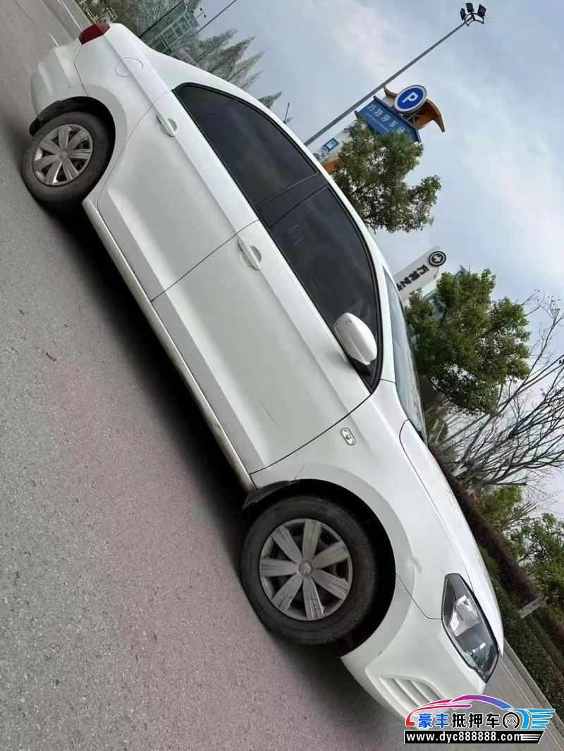 16年大众捷达轿车抵押车出售