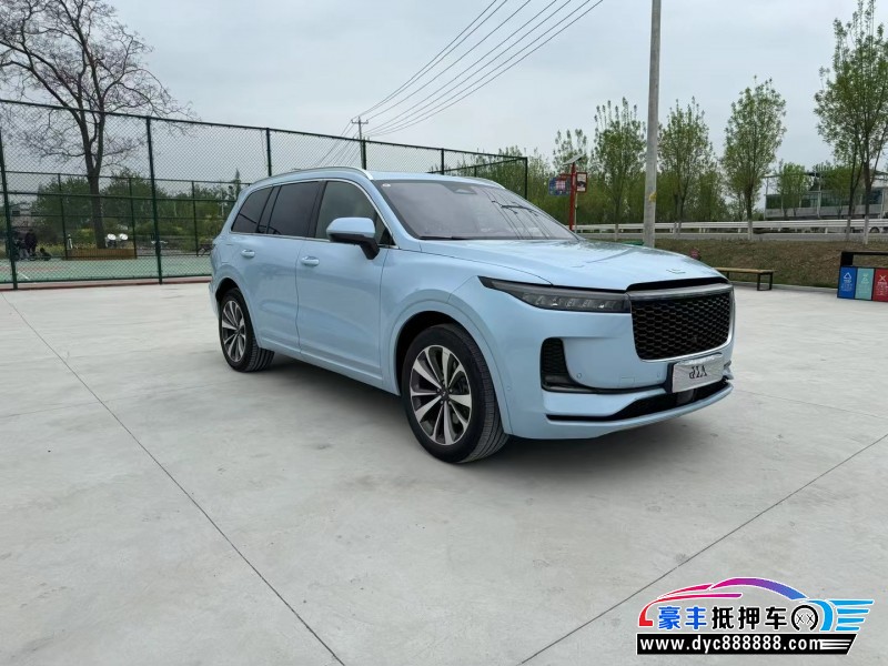 21年理想ONE轿车抵押车出售