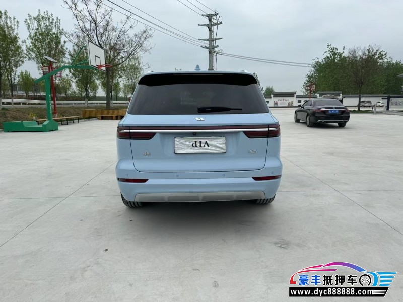 21年理想ONE轿车抵押车出售