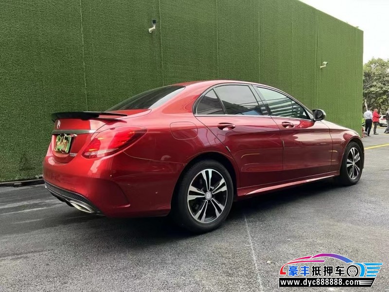 22年奔驰C轿车抵押车出售