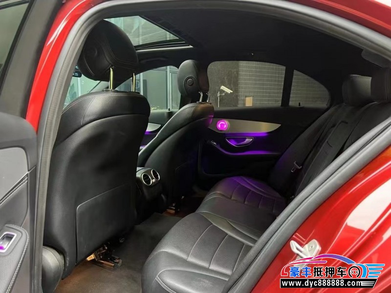 22年奔驰C轿车抵押车出售