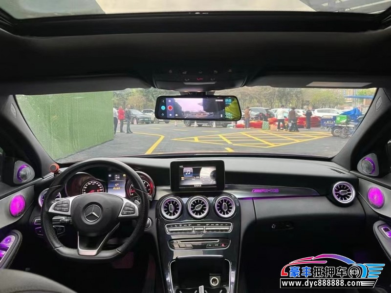 22年奔驰C轿车抵押车出售