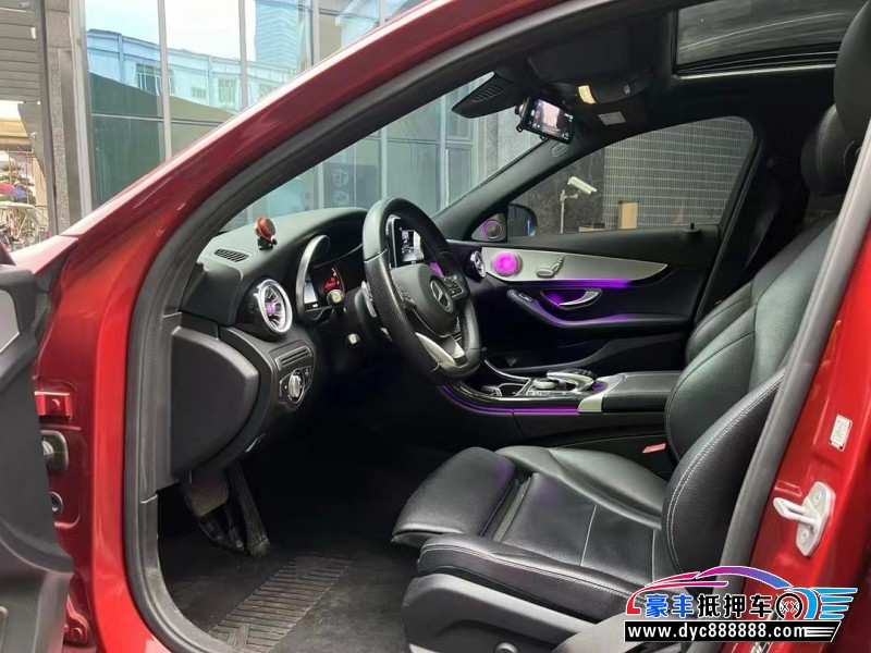 22年奔驰C轿车抵押车出售