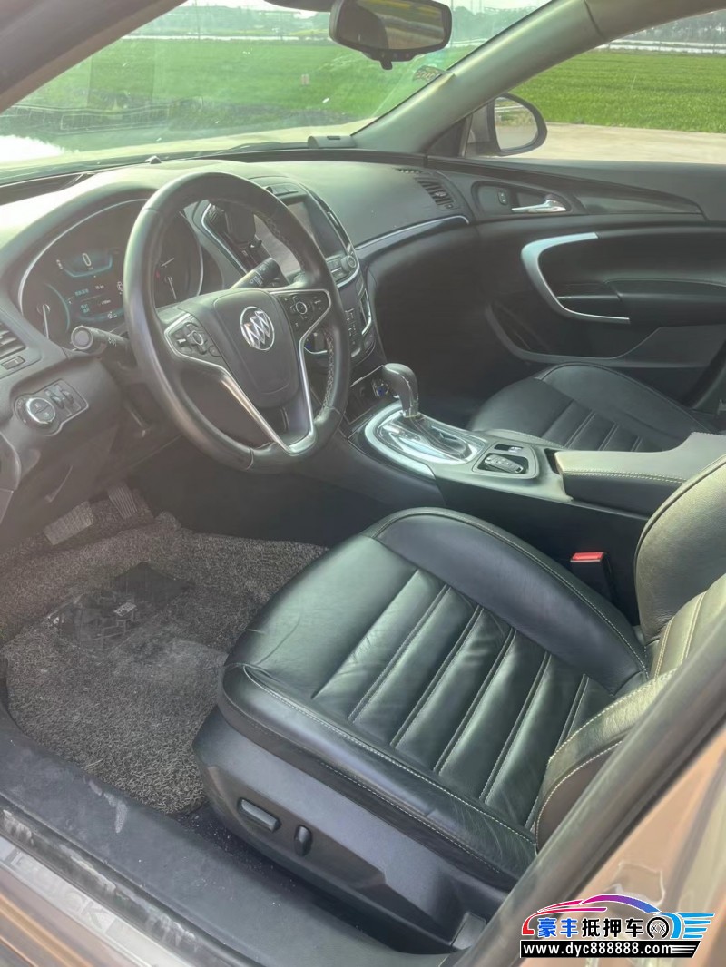 15年别克君威轿车抵押车出售