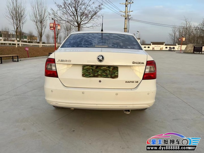 14年斯柯达昕锐轿车抵押车出售