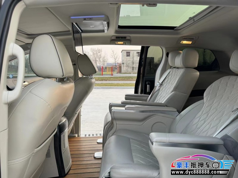 20年别克GL8轿车抵押车出售