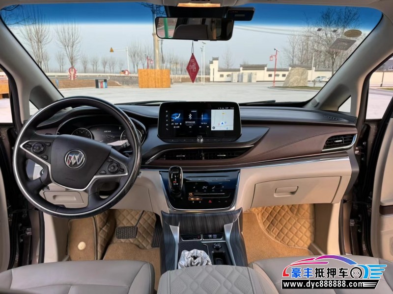 20年别克GL8轿车抵押车出售