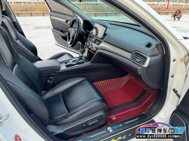 20年本田雅阁轿车抵押车出售