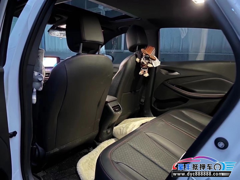 23年别克威朗轿车抵押车出售