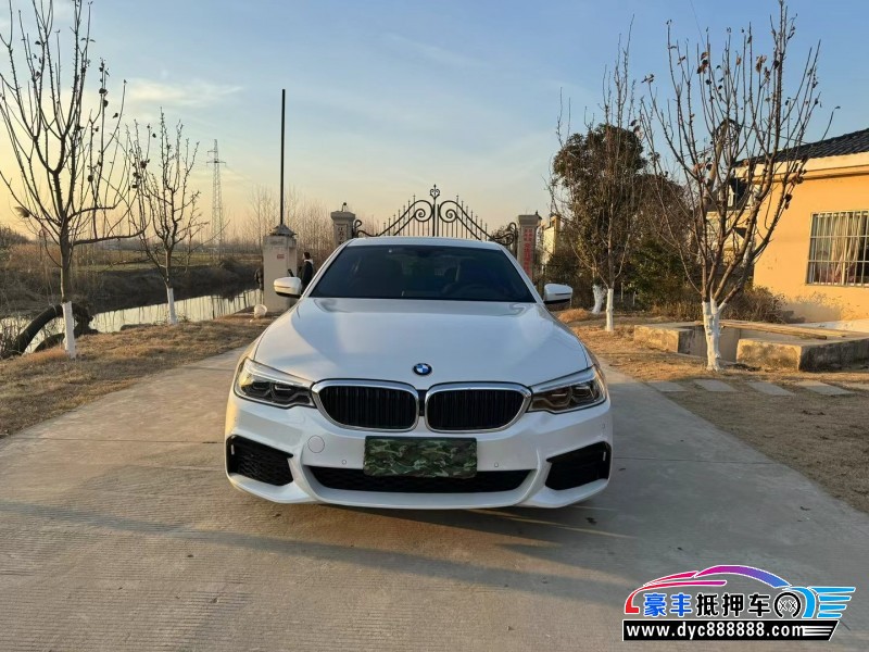 20年宝马5系轿车抵押车出售