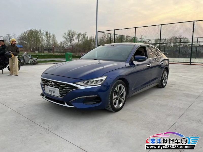 20年现代菲斯塔轿车抵押车出售