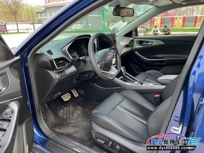 20年现代菲斯塔轿车抵押车出售