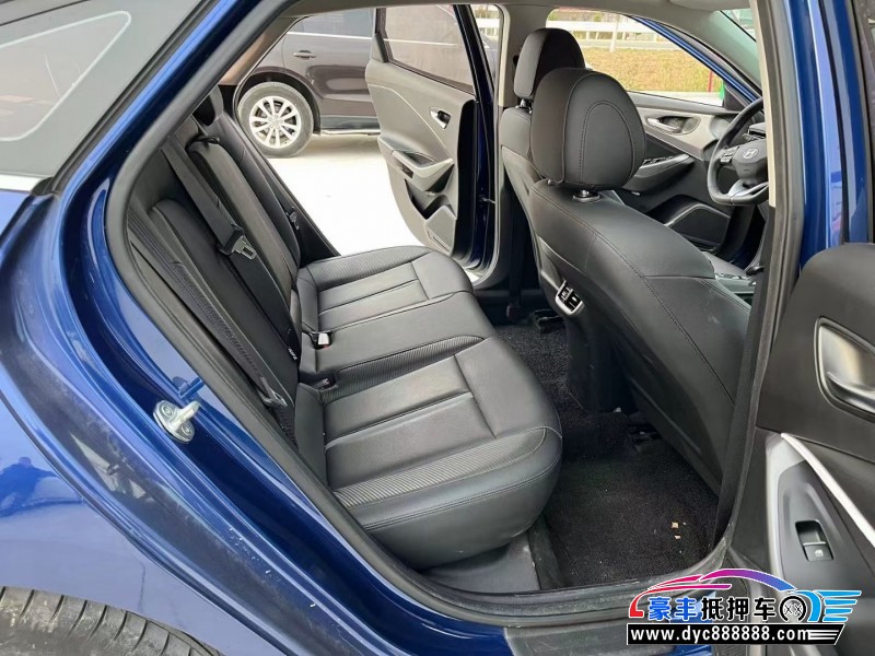 20年现代菲斯塔轿车抵押车出售