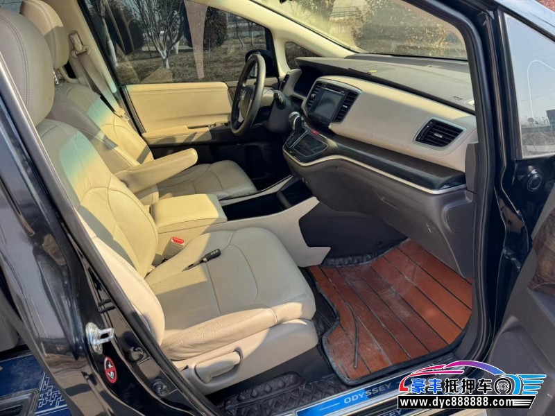 17年本田奥德赛轿车抵押车出售