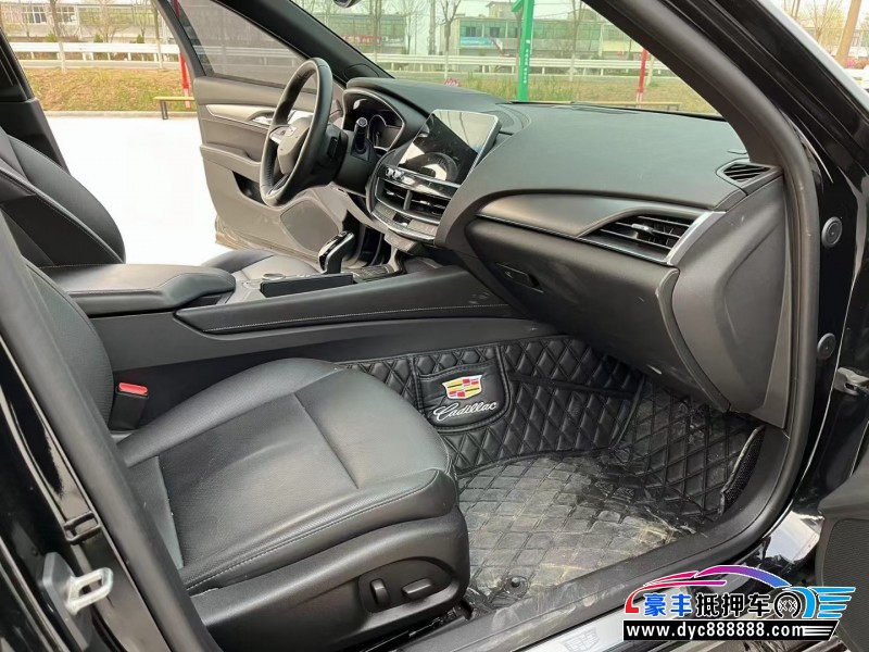 21年凯迪拉克CT5轿车抵押车出售