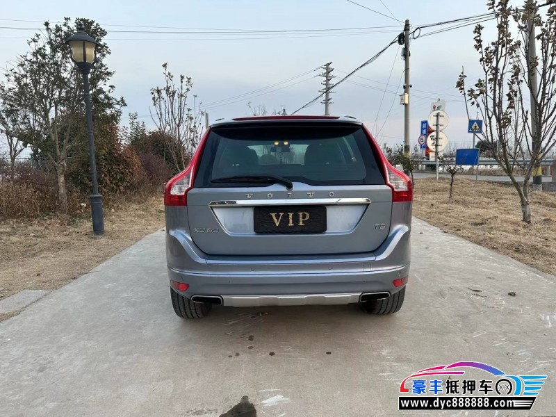 17年沃尔沃XC60轿车抵押车出售