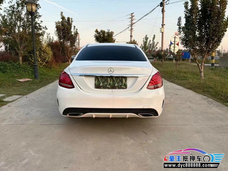 18年奔驰C轿车抵押车出售