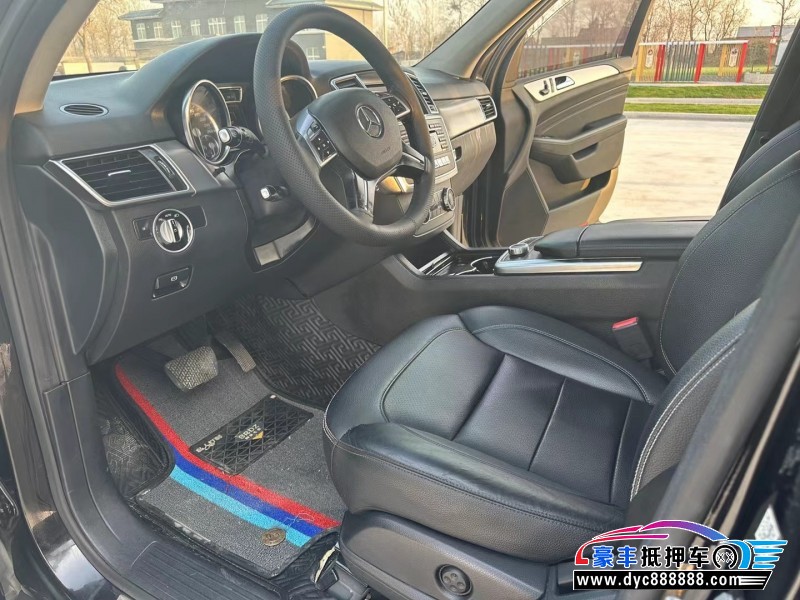 14年奔驰ML轿车抵押车出售