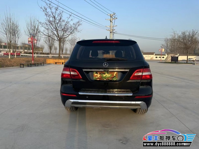 14年奔驰ML轿车抵押车出售
