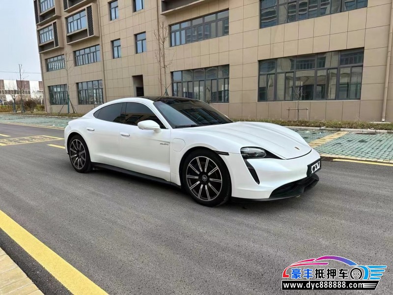 22年保时捷TaYcan轿车抵押车出售