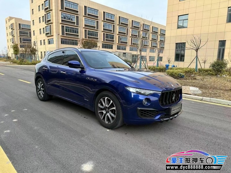 18年玛莎拉蒂莱万特轿车抵押车出售