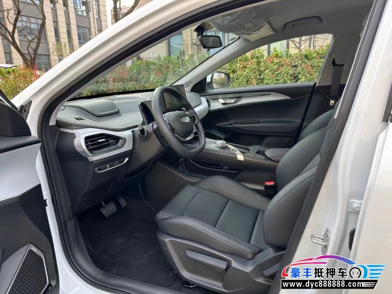 24年吉利几何轿车抵押车出售