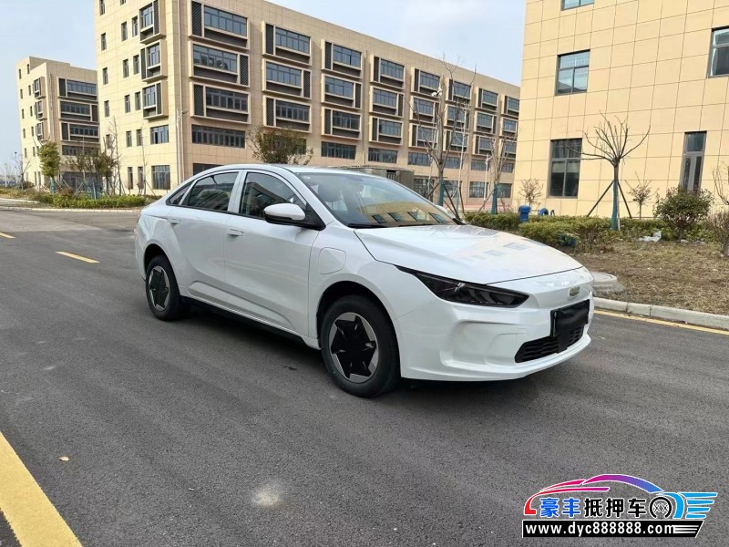 24年吉利几何轿车抵押车出售