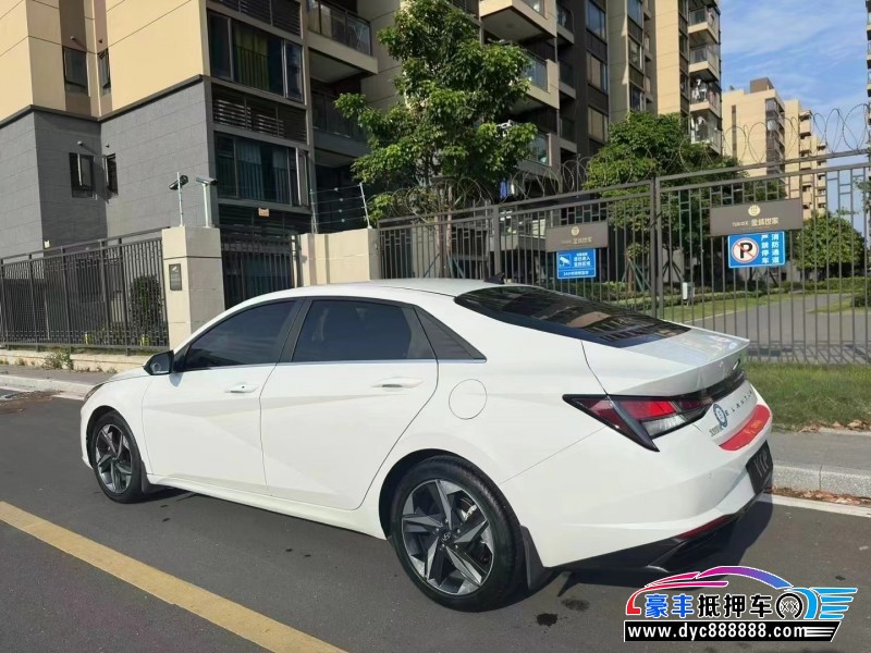 22年现代伊兰特轿车抵押车出售