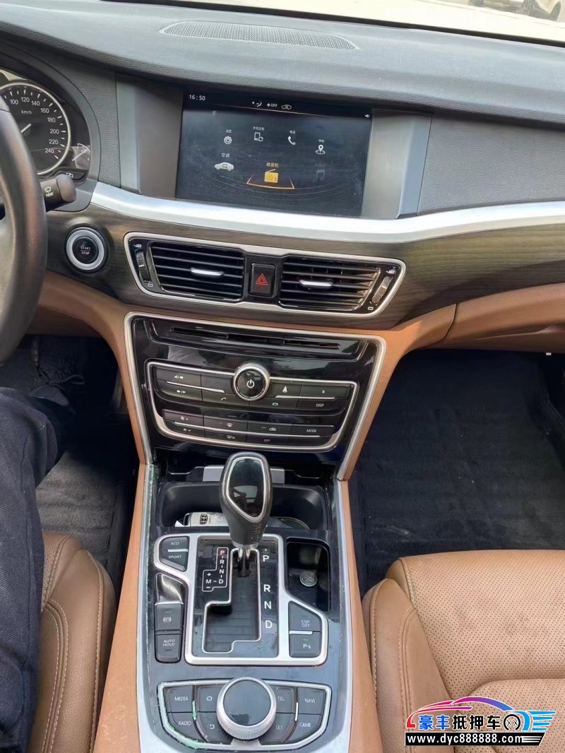 18年吉利博越轿车抵押车出售