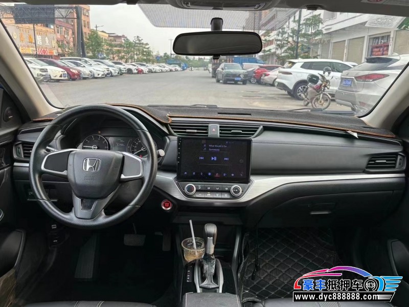 19年本田享域轿车抵押车出售