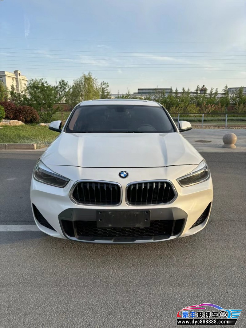 20年宝马X2轿车抵押车出售