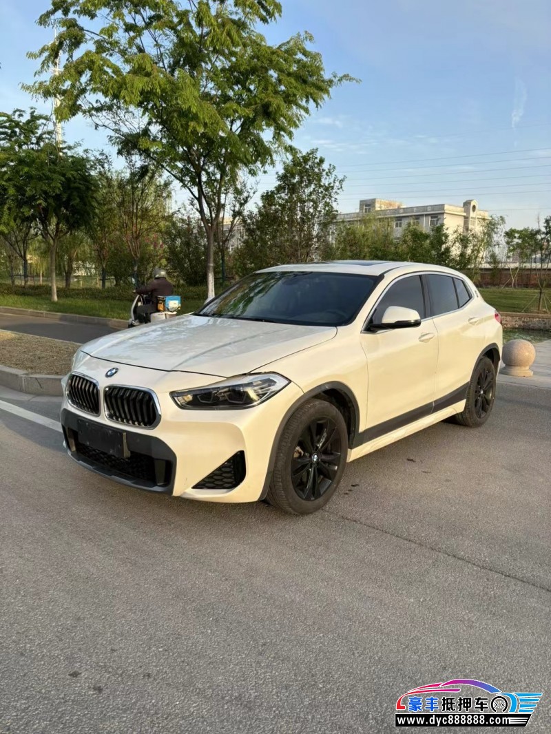 20年宝马X2轿车抵押车出售