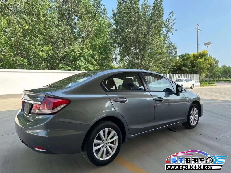 15年本田思域轿车抵押车出售